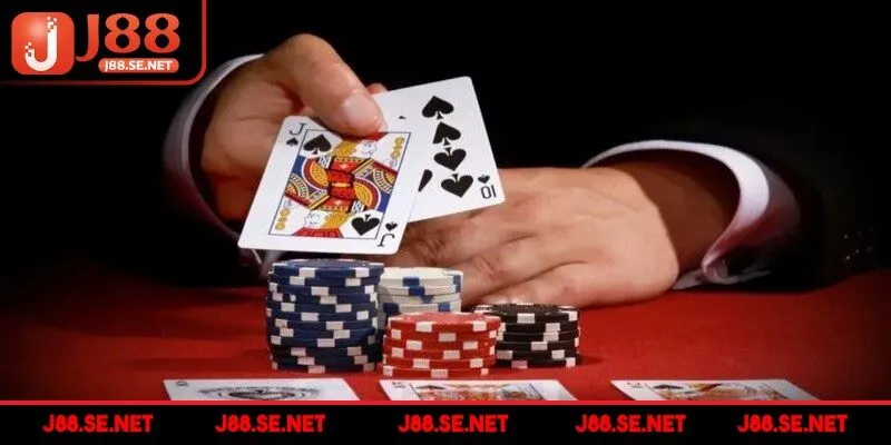 Cách chơi game bài Catte được đánh giá là rất đơn giản, dễ hiểu